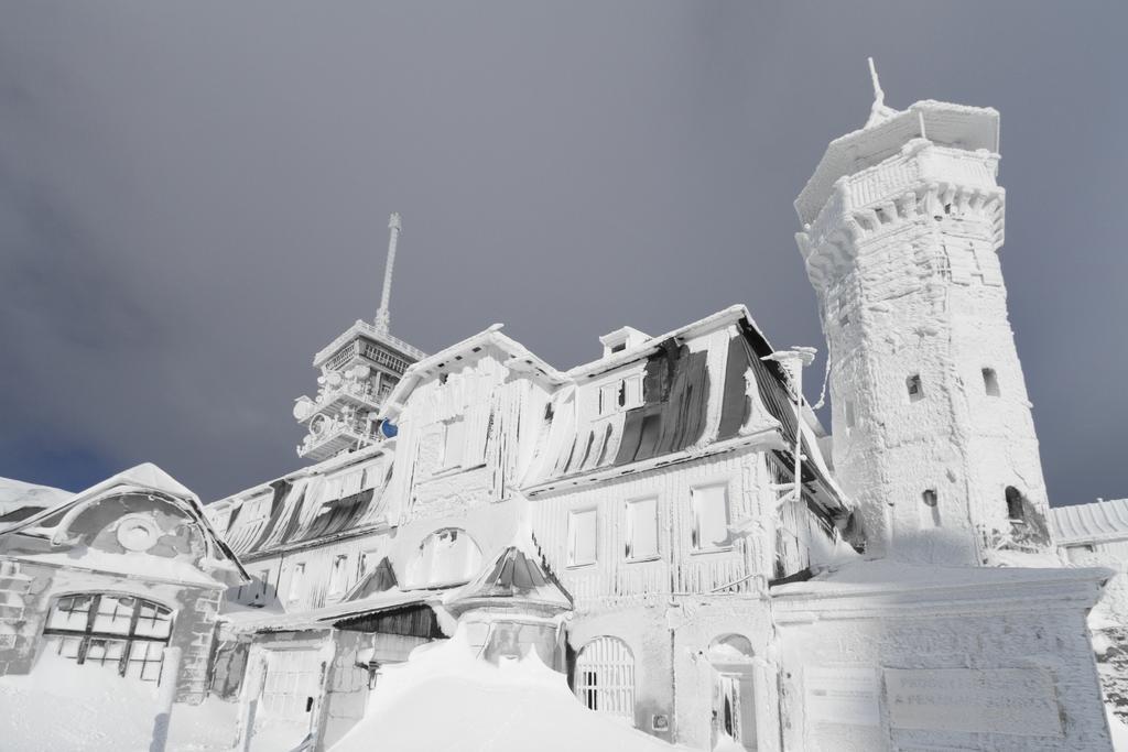 Studio Krusne Hory Klinovec Loucna pod Klinovcem Exterior photo